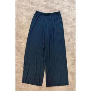 Uniqlo Navy Blue Pleated Wide-Leg Pants Medium 28-29 inch Waist
